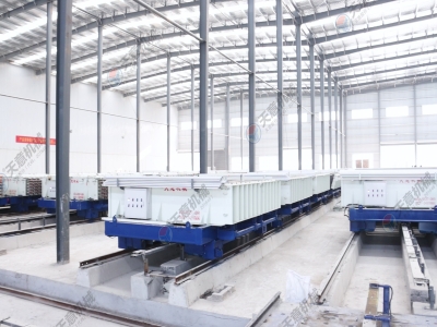 在選擇隔墻板機廠家時，需要注意什么？