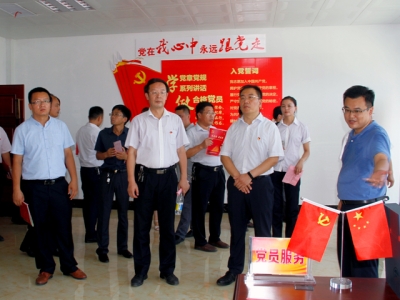 梁山縣委常委、組織部部長(zhǎng)王建一行蒞臨天意機(jī)械調(diào)研